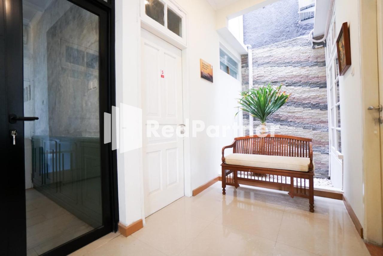 Hotel Fazza Syariah Mitra Reddoorz Jakarta Exteriér fotografie