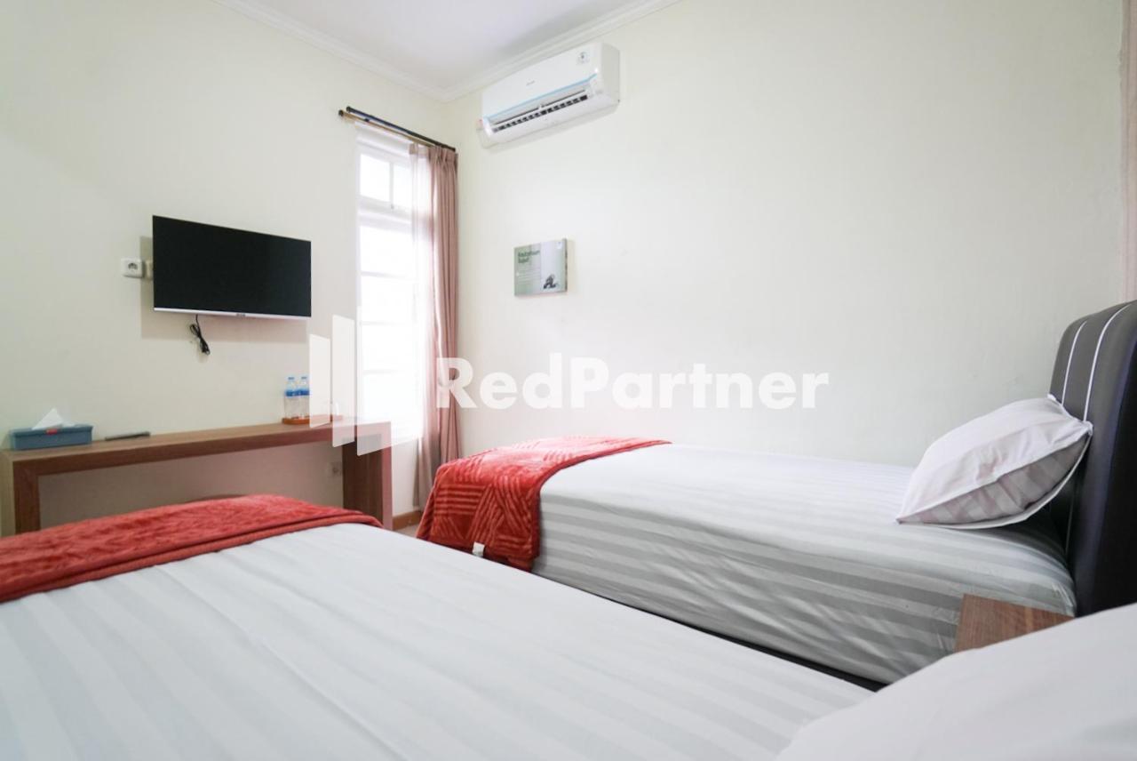 Hotel Fazza Syariah Mitra Reddoorz Jakarta Exteriér fotografie