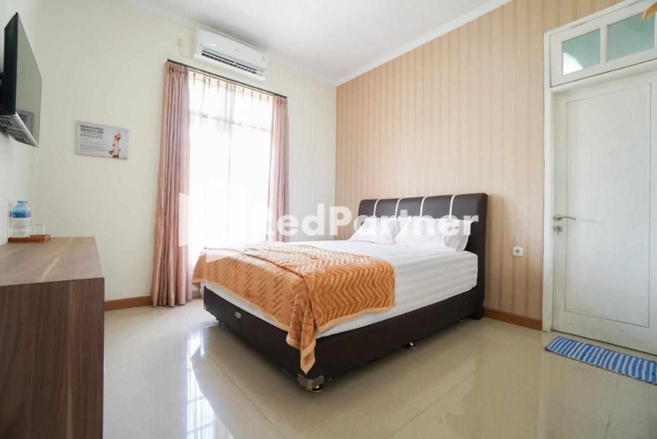 Hotel Fazza Syariah Mitra Reddoorz Jakarta Exteriér fotografie