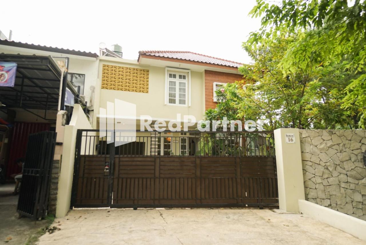 Hotel Fazza Syariah Mitra Reddoorz Jakarta Exteriér fotografie